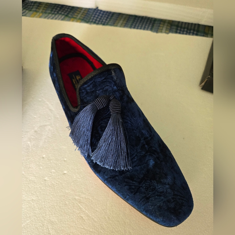 NWT, Men's La MilanoBlue Velvet Loafers with Tassels, Size 10